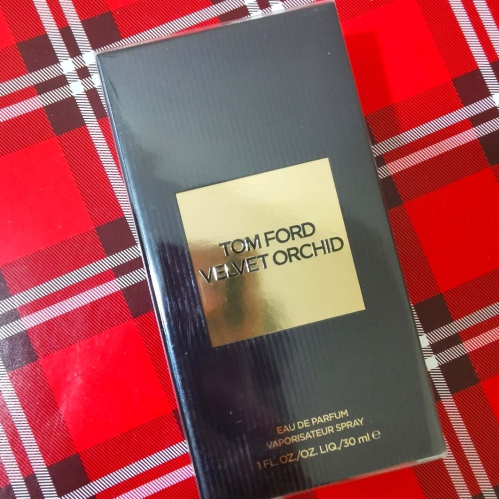 TOM FORD Velvet Orchid 30ml - Picture 2 of 5